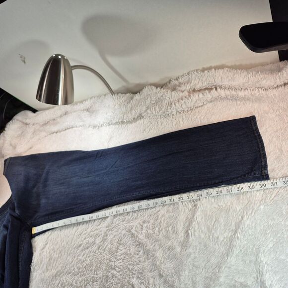 NWOT Ann Taylor The Slim Curvy Fit Dark Wash Jeans Womens Size 16. - Picture 6 of 10